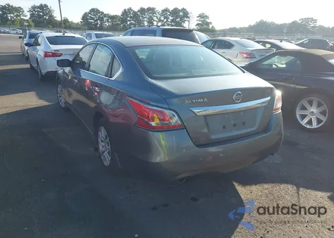 2015 Nissan Altima 2.5 S from USA, damaged, VIN 1N4AL3AP1FC222827